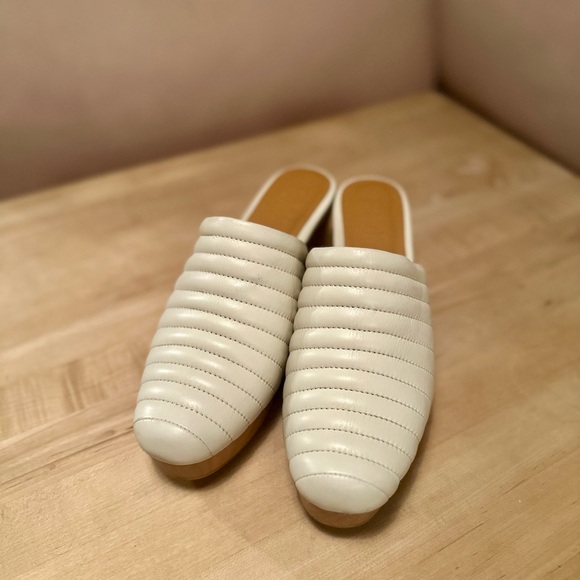 Rare Cream Beklina Ribbed Leather Clogs 10 Worn Once! - Picture 2 of 8